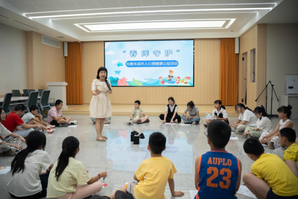 湖北省慈善总会门户网站与艺术文化咨询服务的融合之路